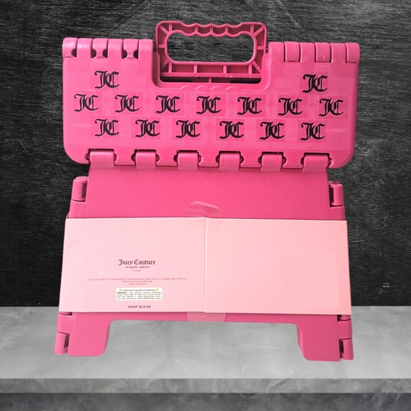 🆕️ Juicy Couture Dark Pink Logo Step Stool - NWT - Picture 4 of 5